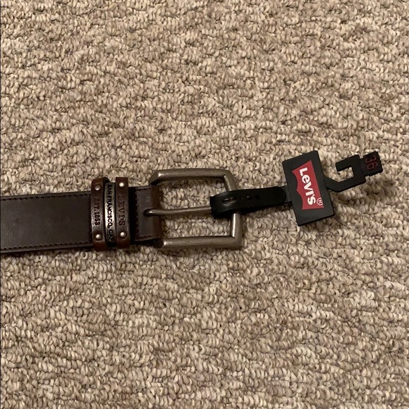 Levi’s leather belt - Picture 2 of 2